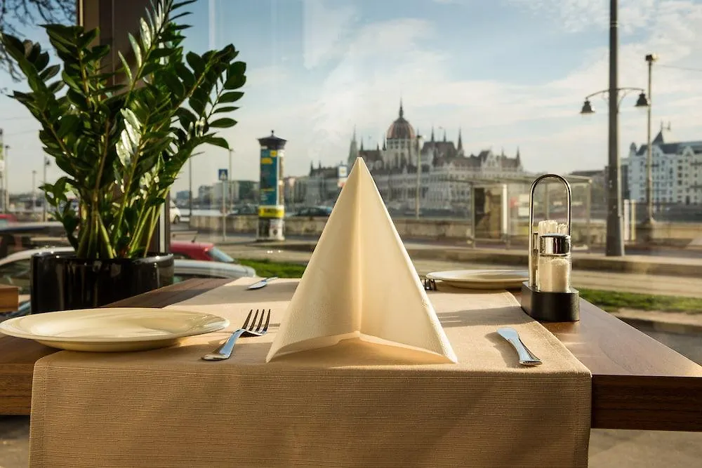 Boutique Hotel Victoria Будапешт 4*,