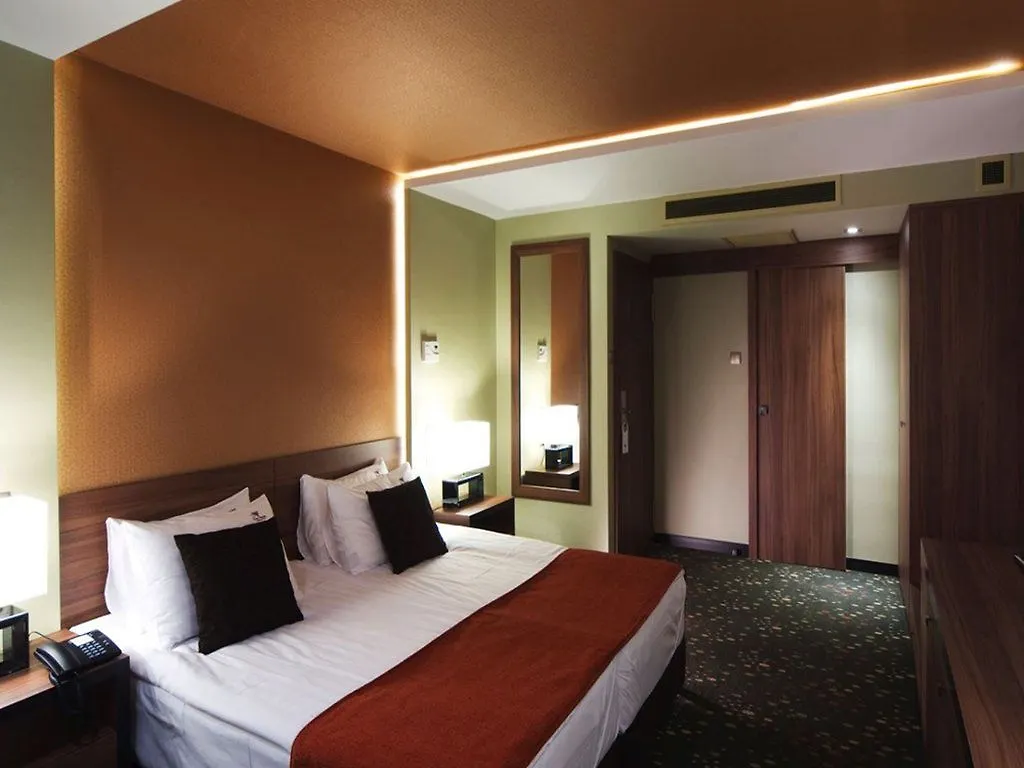 Boutique Hotel Victoria Будапешт